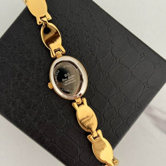 Sku:0357 cute gold watch bracelet with green natural stone inserts+in a gift bag main image 5
